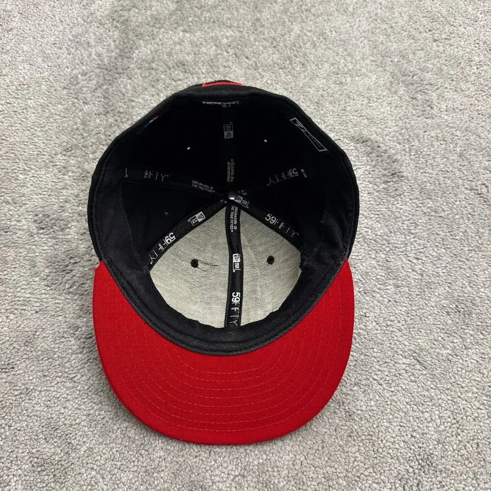 New Era 59FIFTY New York Yankees Hat Size 7 1/2 Black Red Fitted Baseball Cap
